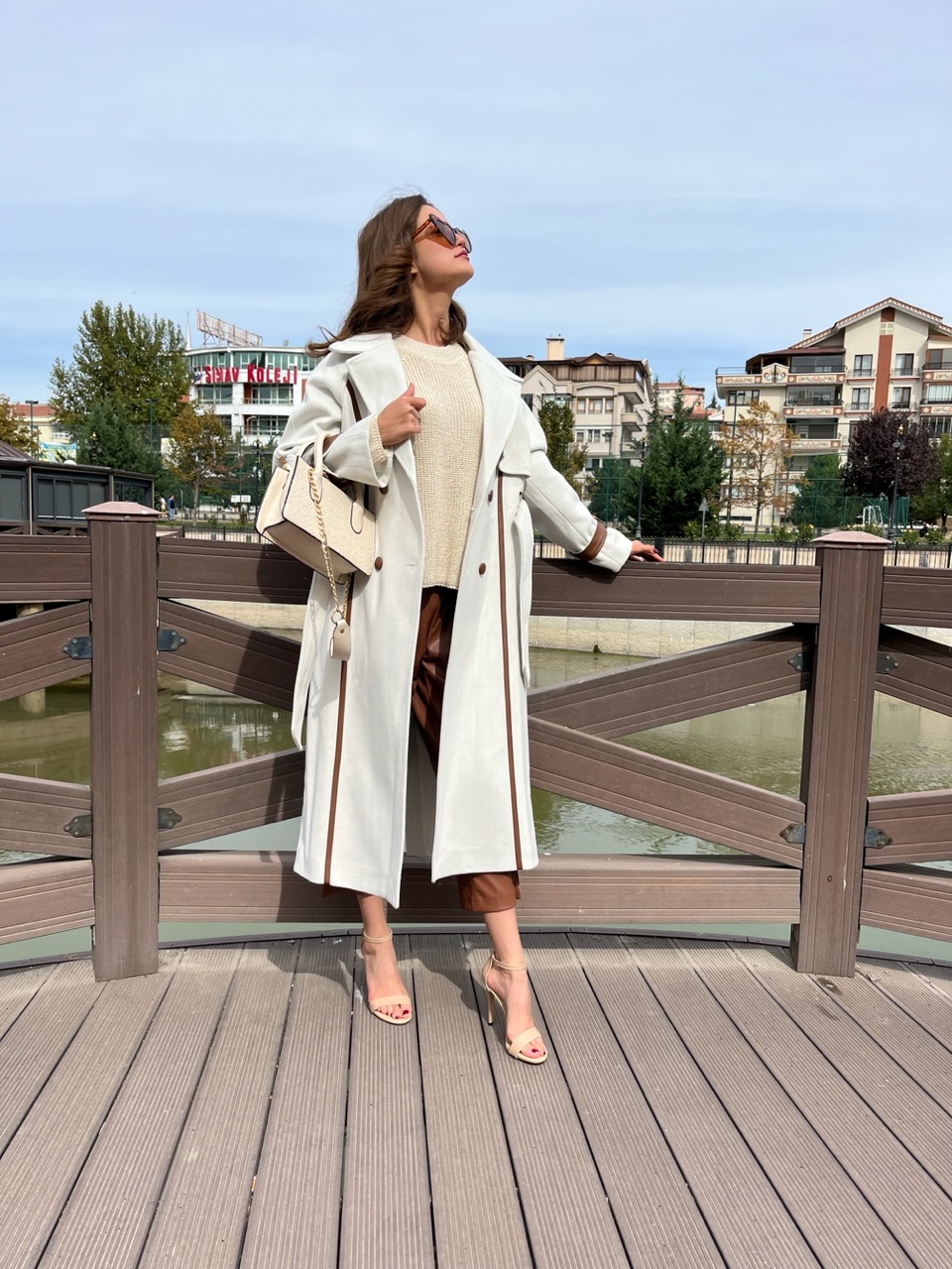 Krem Yün Leather Cuff Kaşe Kaban