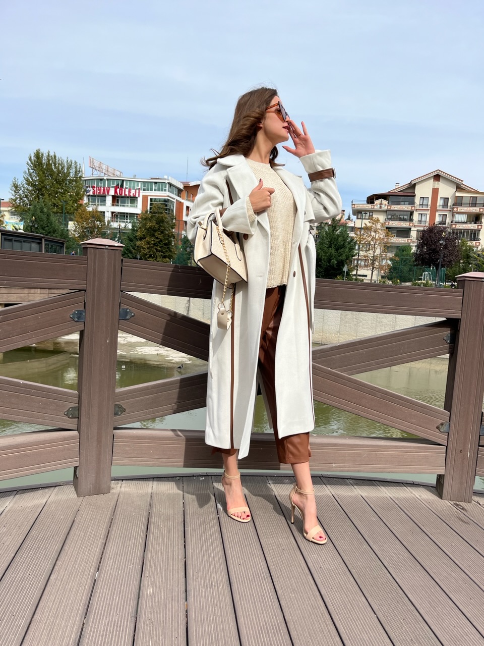 Krem Yün Leather Cuff Kaşe Kaban
