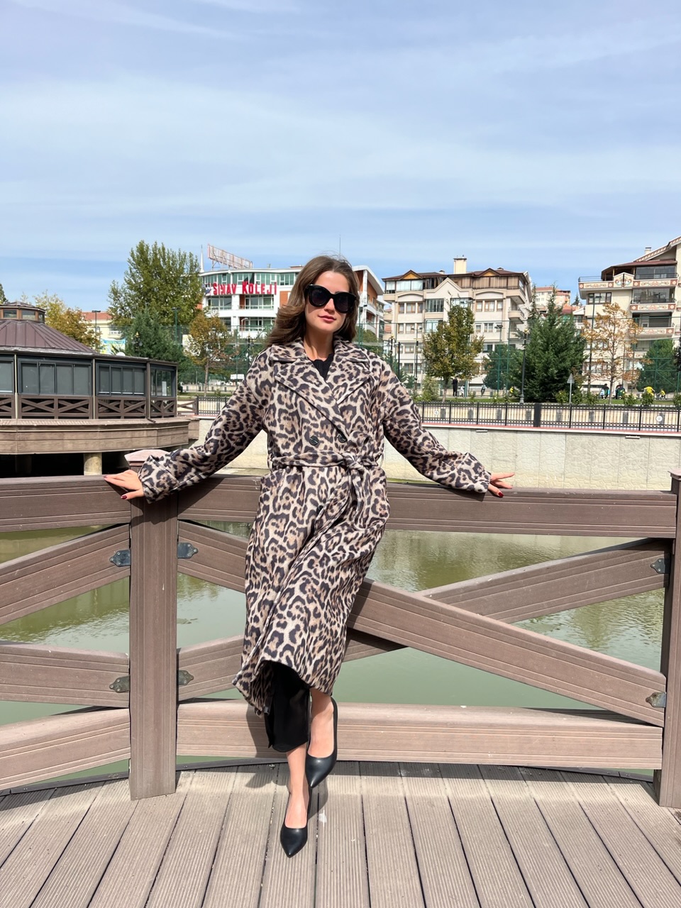 Leopar Premium Kuşaklı Kaban