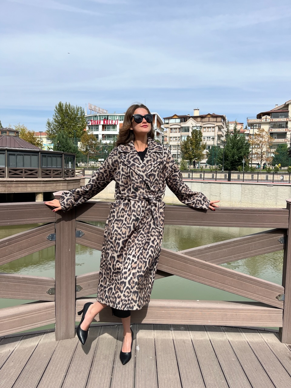 Leopar Premium Kuşaklı Kaban