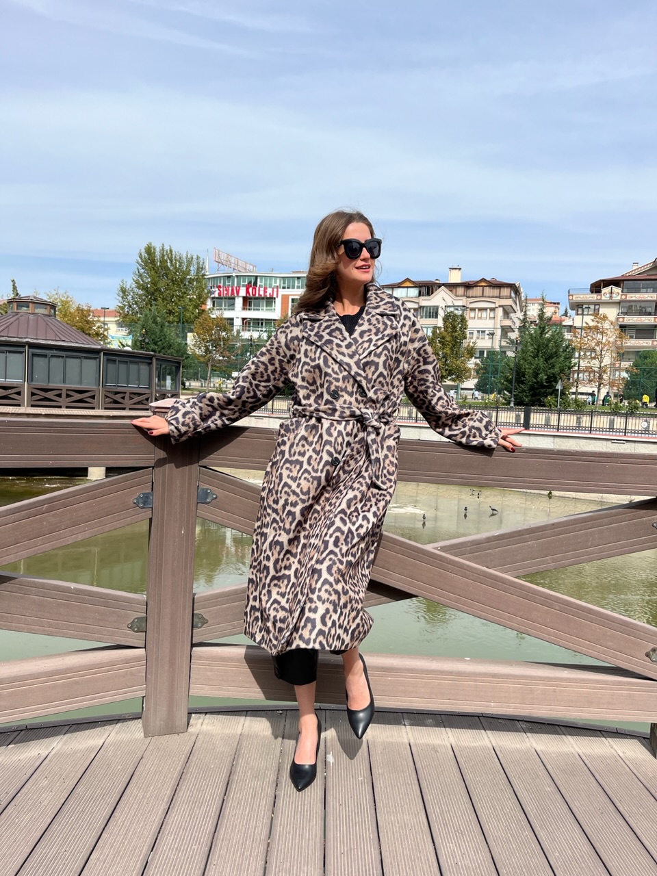 Leopar Premium Kuşaklı Kaban