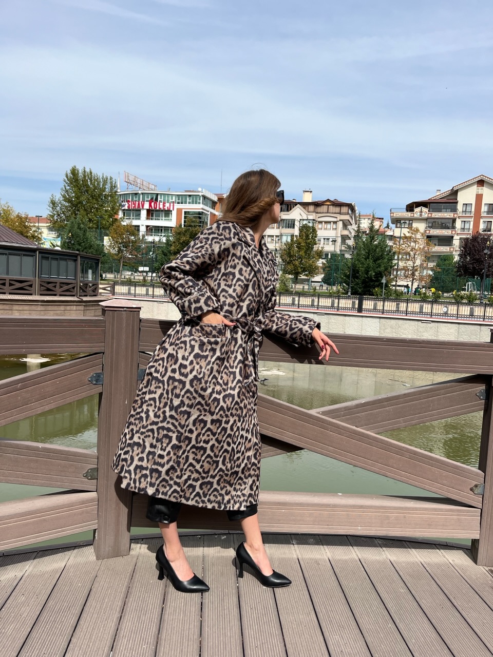 Leopar Premium Kuşaklı Kaban