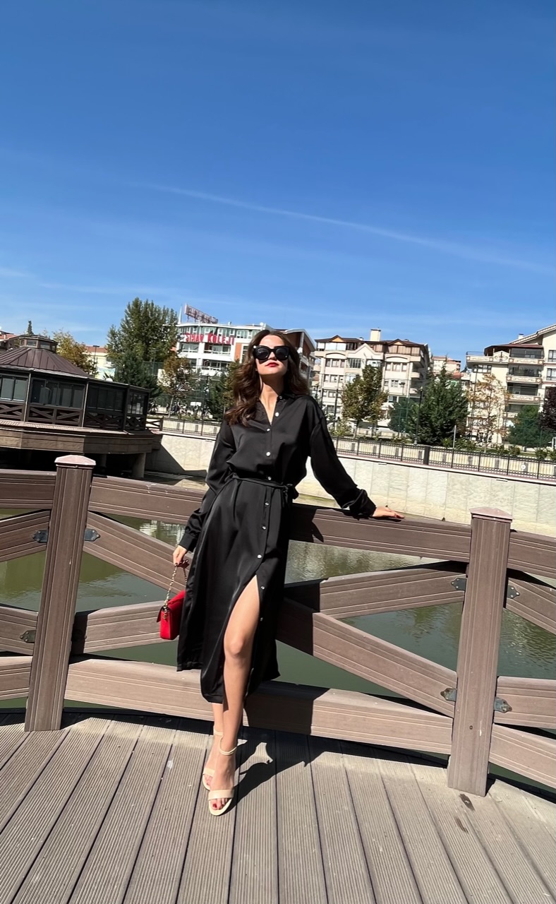 Siyah Mat Saten Gömlek Elbise