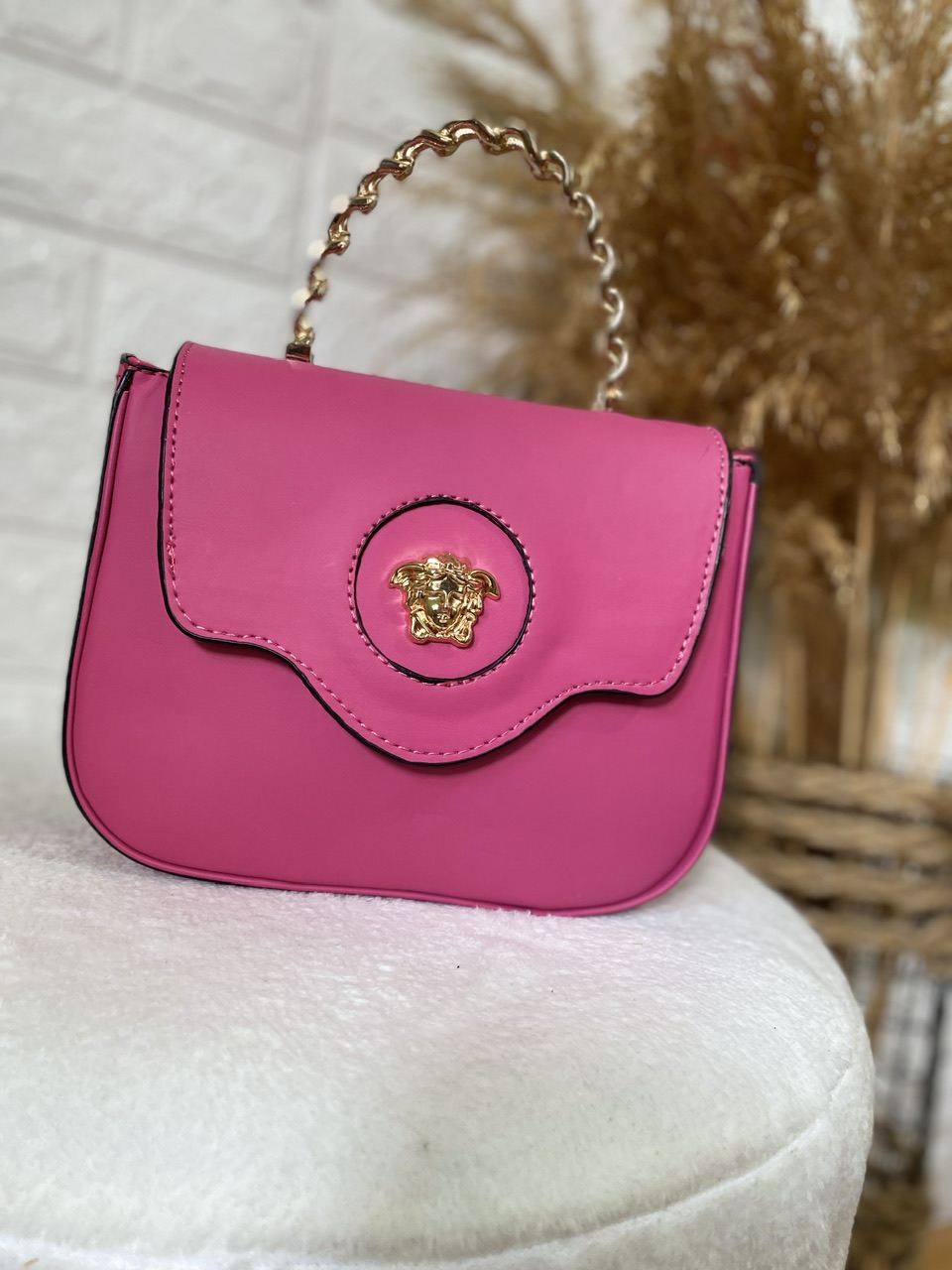 Pembe Zincir Saplı Çanta