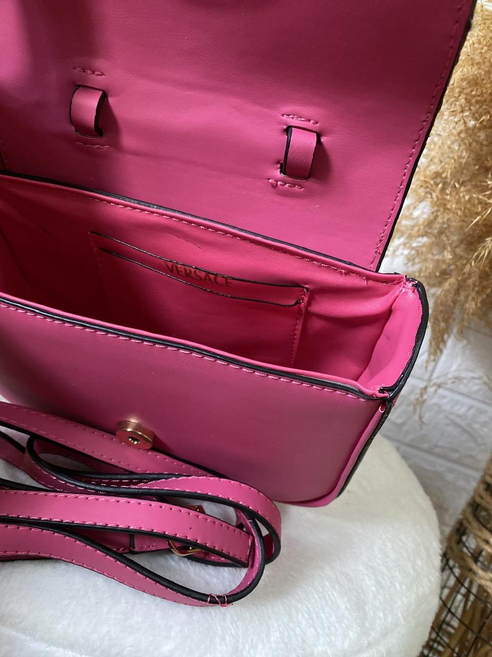 Pembe Zincir Saplı Çanta