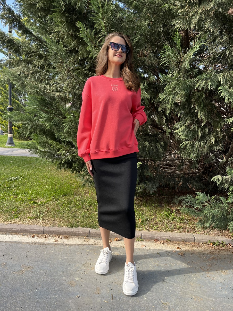 Bisiklet Yaka Nar Çicegi Sweatshirt