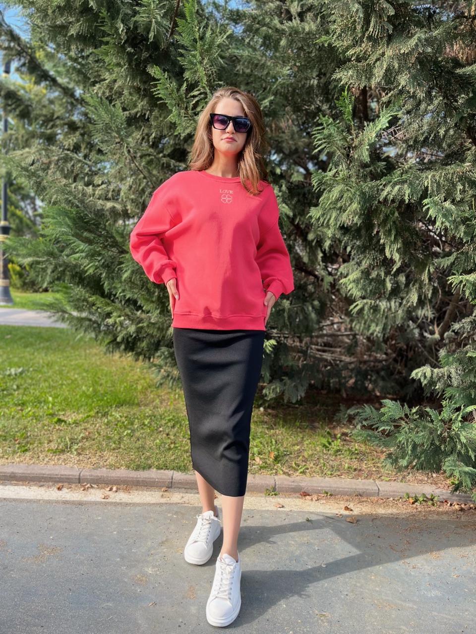 Bisiklet Yaka Nar Çicegi Sweatshirt