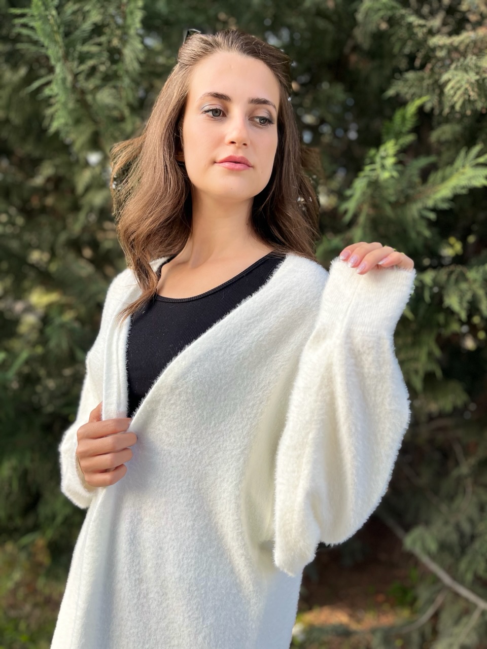 Beyaz Yumoş Dokulu Hırka