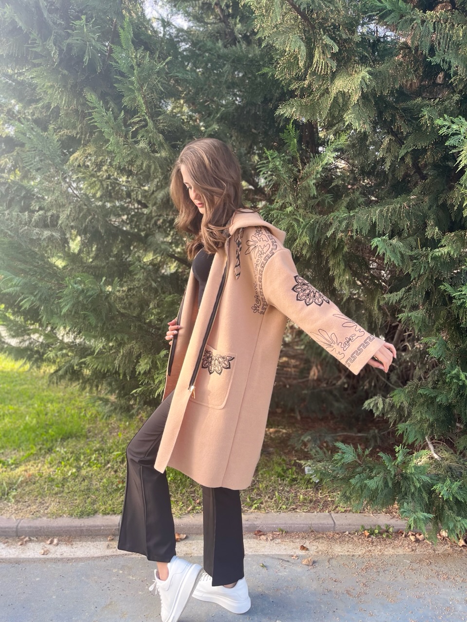 Camel Kapüşonlu Etnik Desen Kaşe