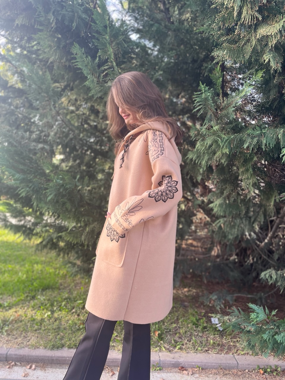 Camel Kapüşonlu Etnik Desen Kaşe