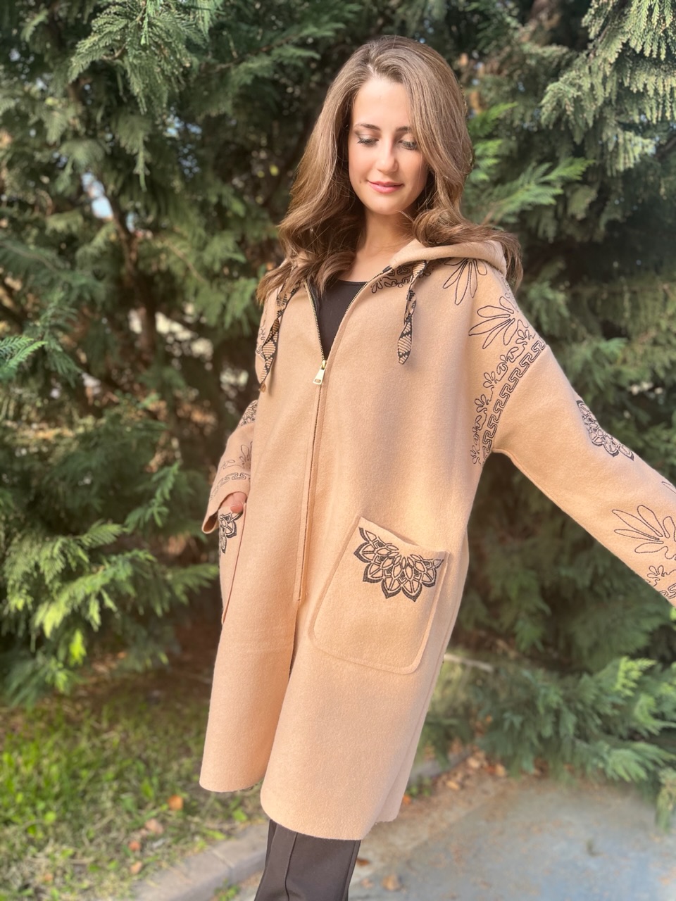Camel Kapüşonlu Etnik Desen Kaşe
