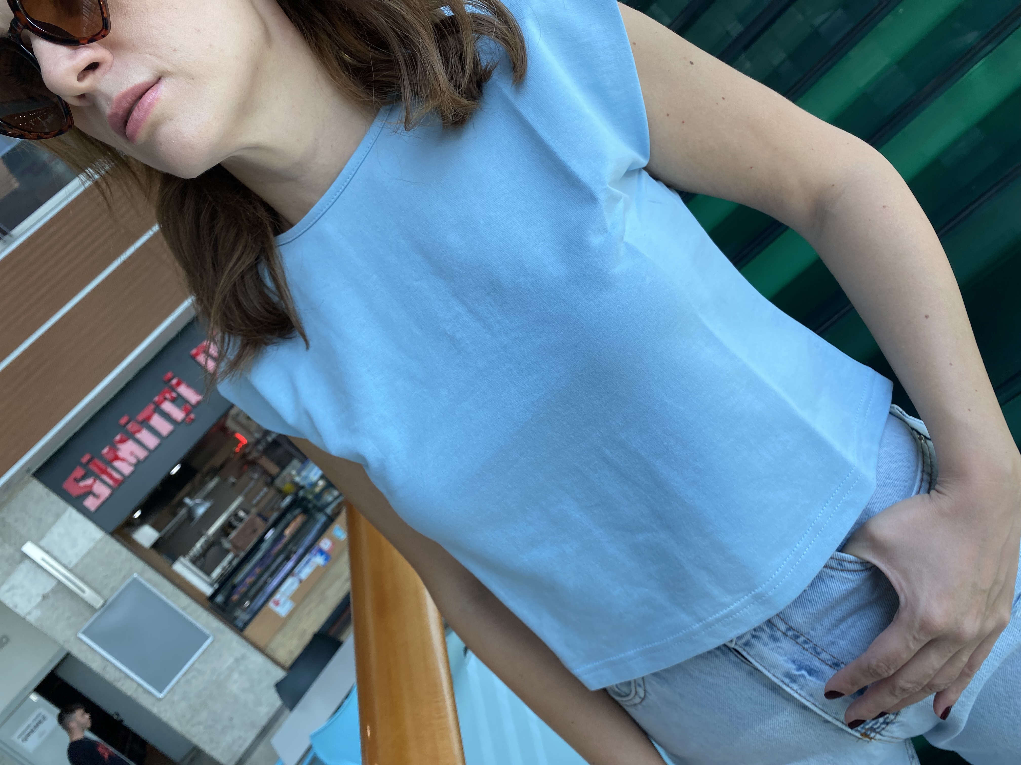 Bebe Mavisi Omuzları Vatkalı Crop