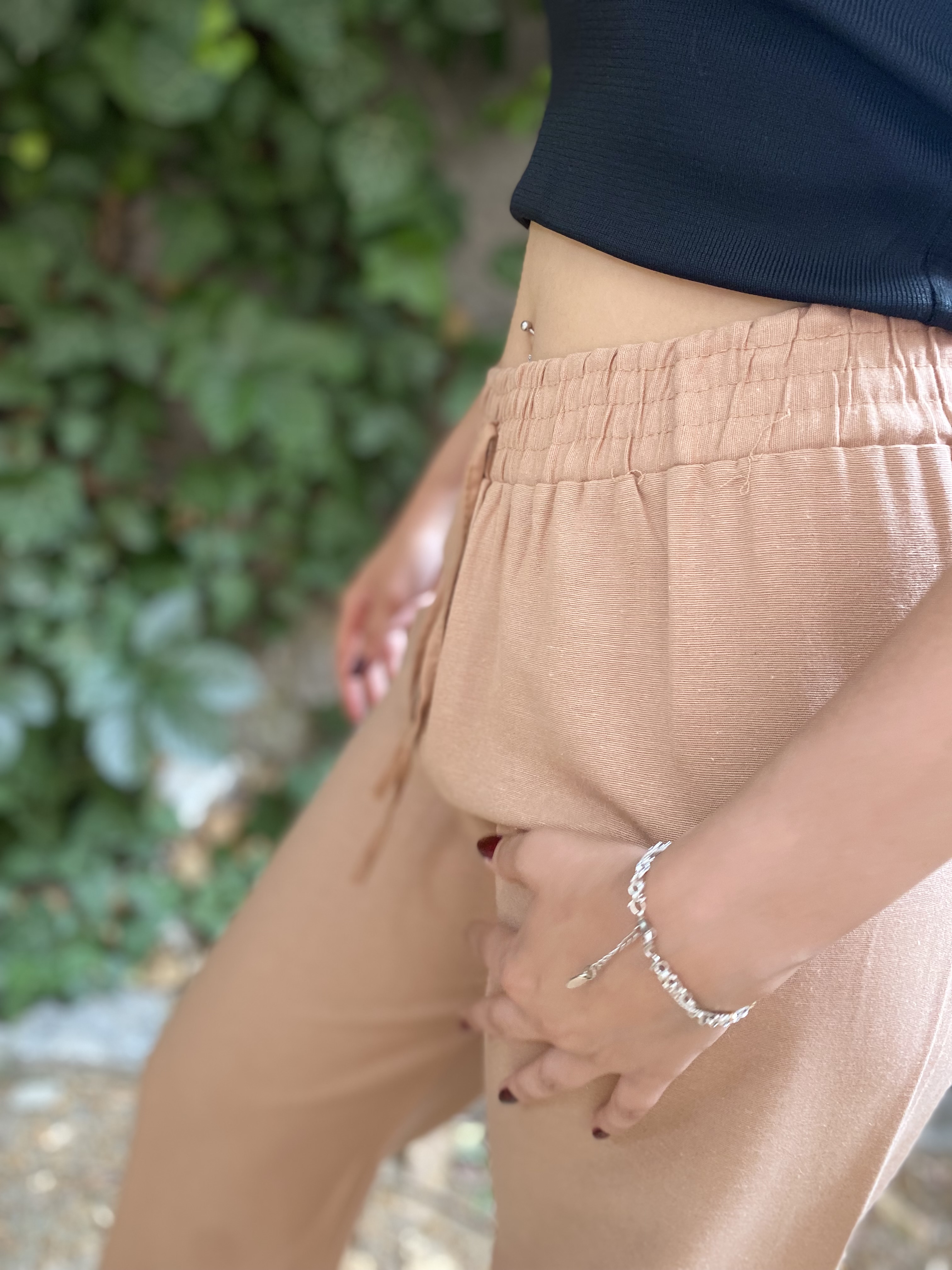 Beli Lastikli Cappuccino Keten Pantolon