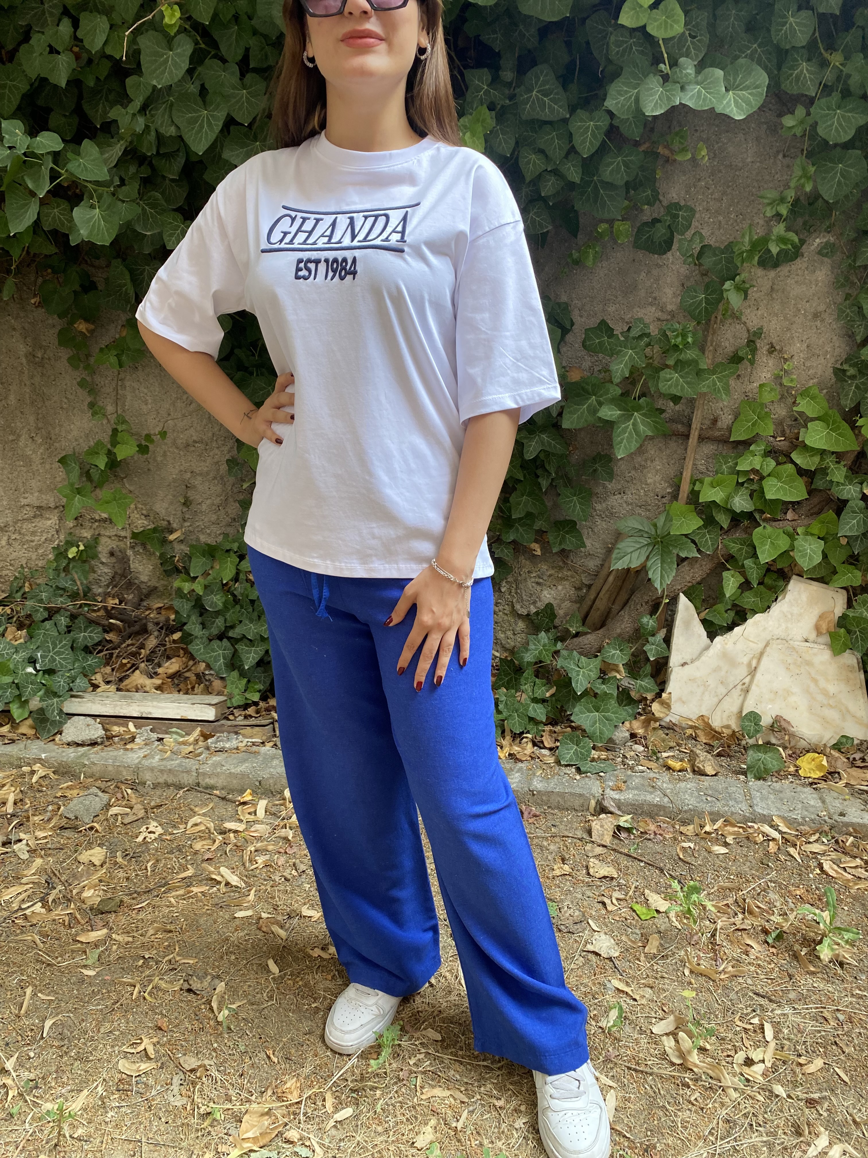 Beyaz Kabartmalı Oversize Tshirt