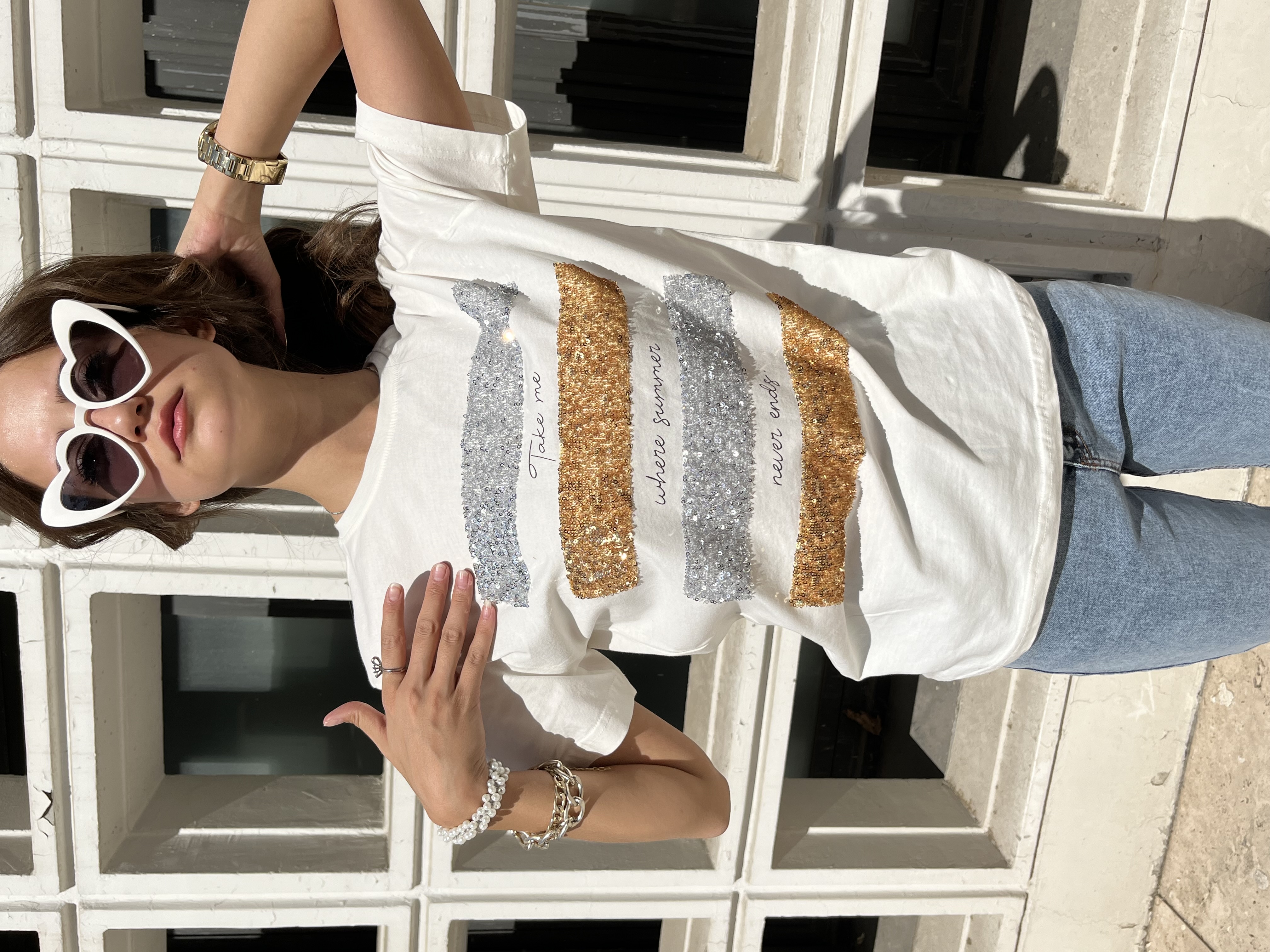 Ekru Pul Detaylı T-shirt