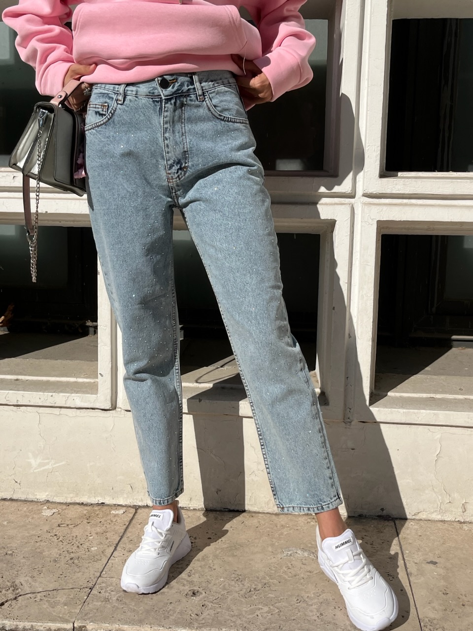 Taş Detaylı Mom Jean