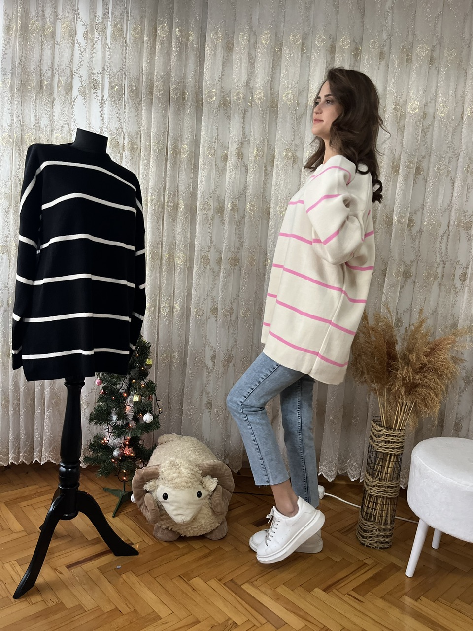 Pembe Çizgili Triko Kazak