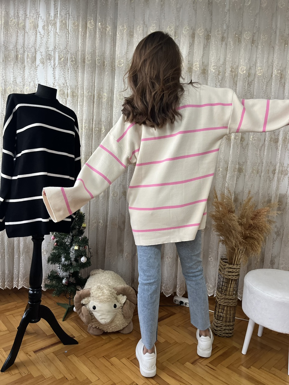 Pembe Çizgili Triko Kazak