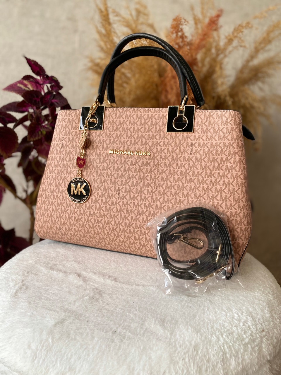 Mıchael Kors Siyah - Pembe Çanta
