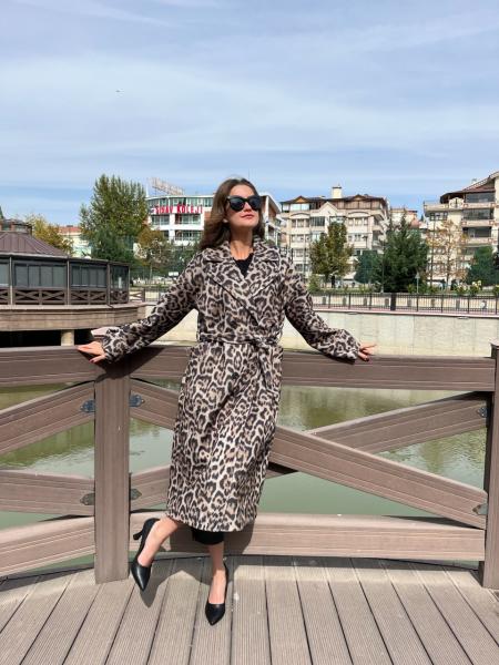 Leopar Premium Kuşaklı Kaban