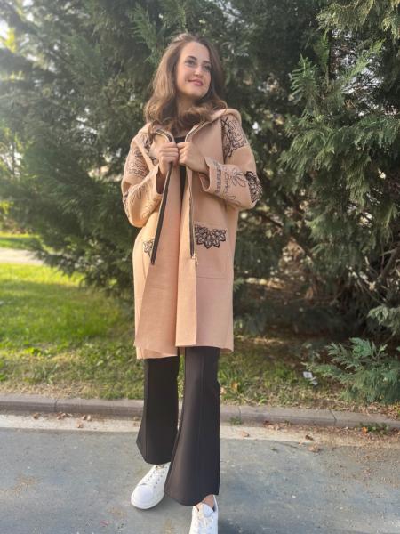 Camel Kapüşonlu Etnik Desen Kaşe