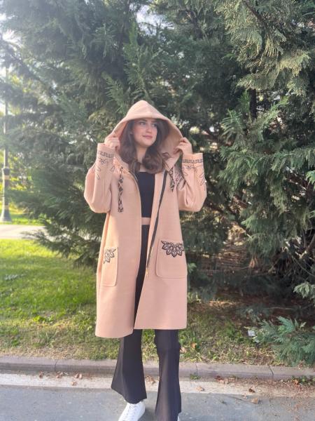 Camel Kapüşonlu Etnik Desen Kaşe