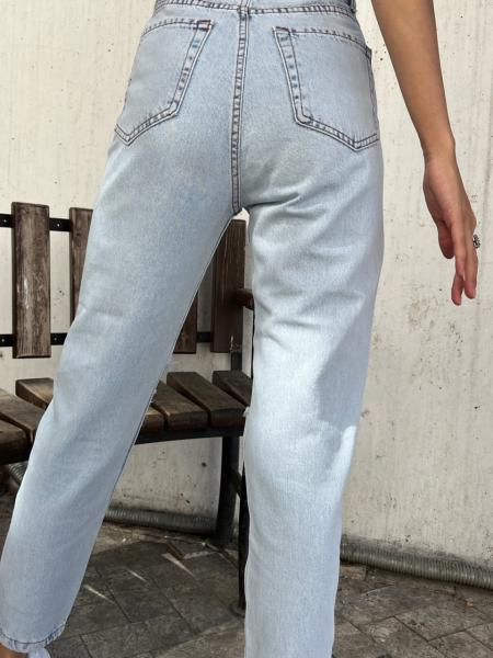 Mom Buz Mavisi Yırtık Jean
