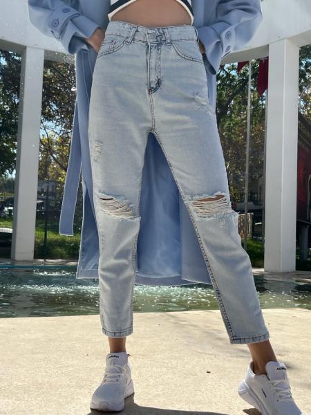 Mom Buz Mavisi Yırtık Jean